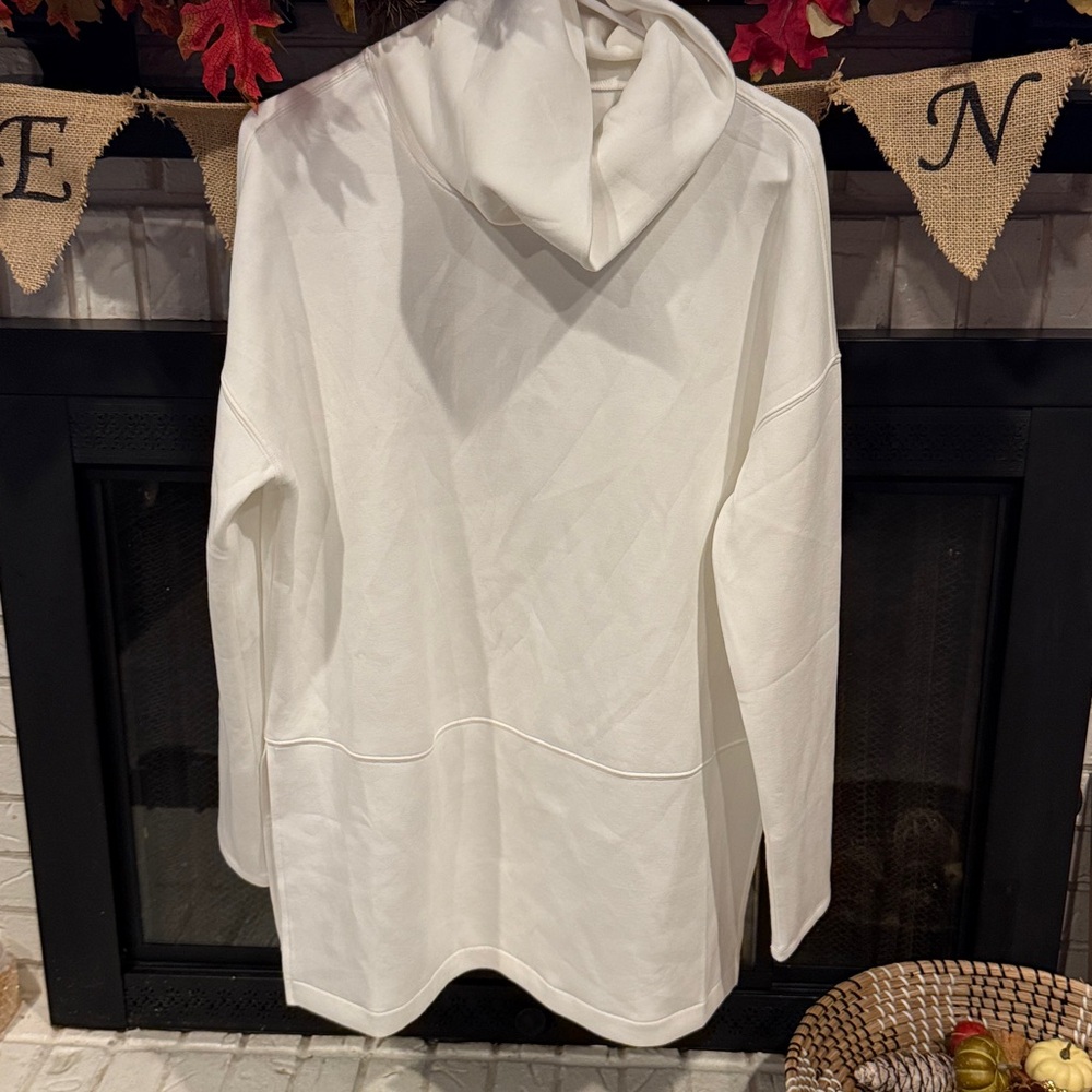 Spanx Air Essentials Turtleneck Tunic Women's Large White Buttery Soft